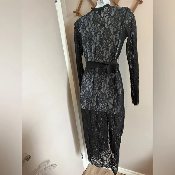 Revamped Black Floral Lace Belted Maxi Cardigan Kimono Size S - Picture 5 of 6